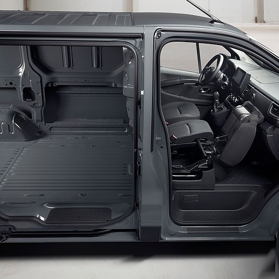 Nissan Primastar 14 of 14