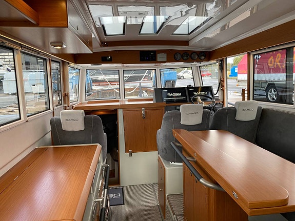 SARGO 36 Explorer -25, 2x Volvo Penta D6-380/DPI + Joystick 5 of 12