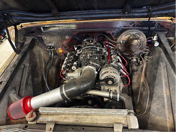Chevrolet C10 2 of 4