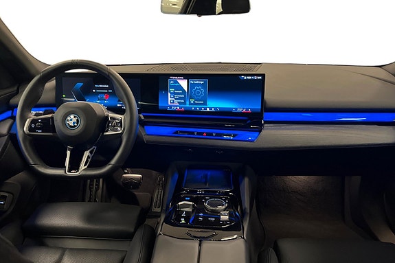 BMW i5 8 of 19