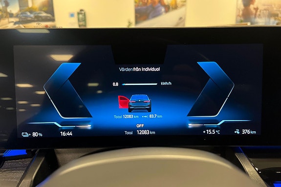 BMW i5 14 of 19