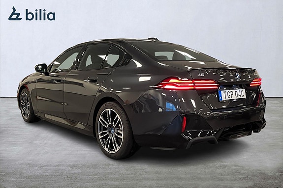 BMW i5 2 of 5