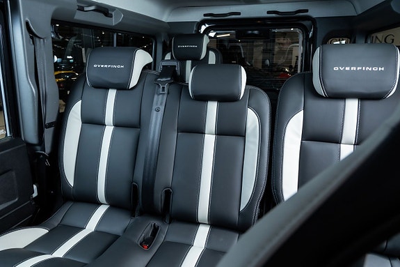 Land Rover Defender-Serie 8 of 25