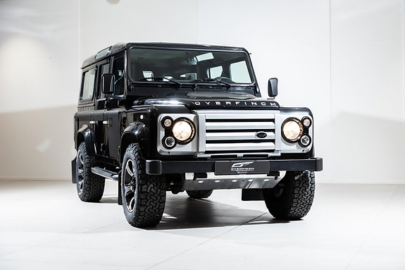 Land Rover Defender-Serie 22 of 25
