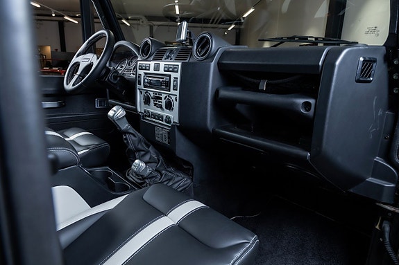 Land Rover Defender-Serie 9 of 25