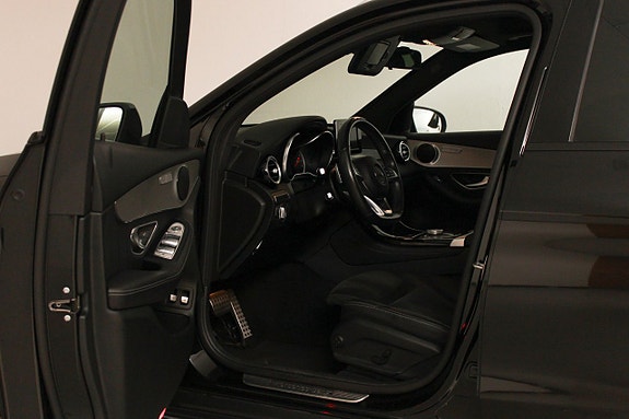 Mercedes-Benz GLC350 e 11 of 20