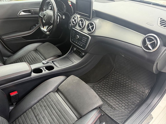 Mercedes-Benz CLA220 d 7 of 8