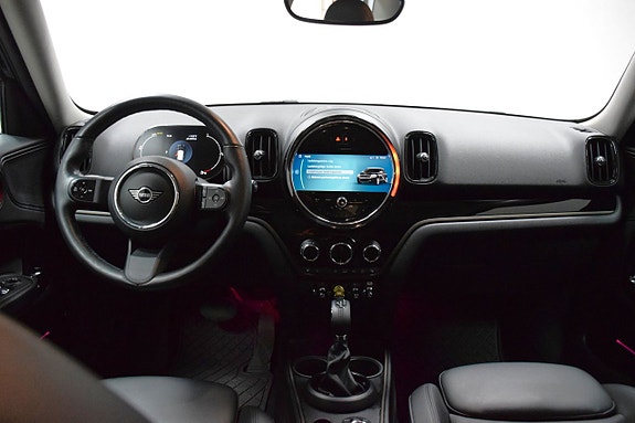 MINI Countryman Cooper SE 3 of 5