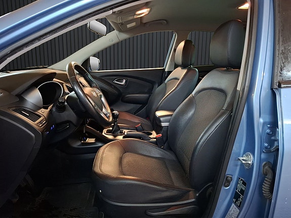 Hyundai ix35 8 of 16