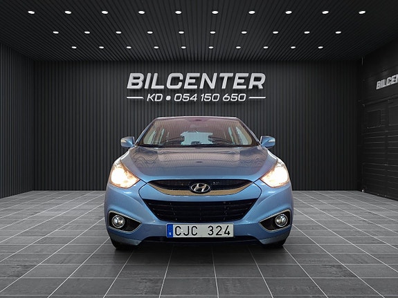 Hyundai ix35 2 of 5