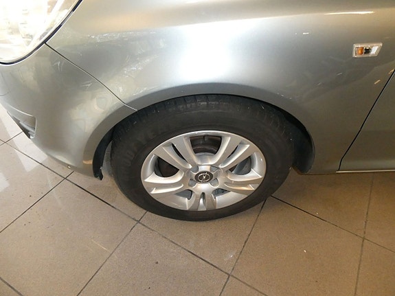 Opel Corsa 5 of 5