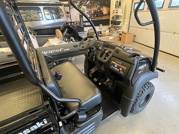 Kawasaki Mule SX 4X4 4 of 9