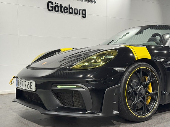 Porsche 718 Spyder RS 9 of 29