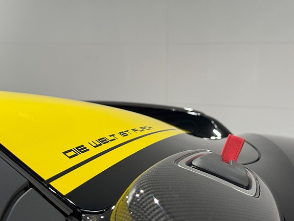 Porsche 718 Spyder RS 23 of 29