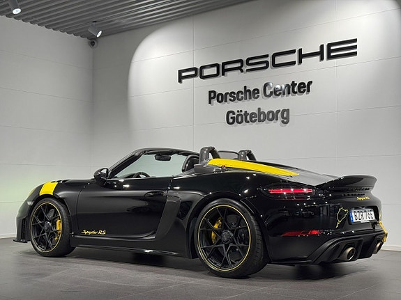 Porsche 718 Spyder RS 6 of 29