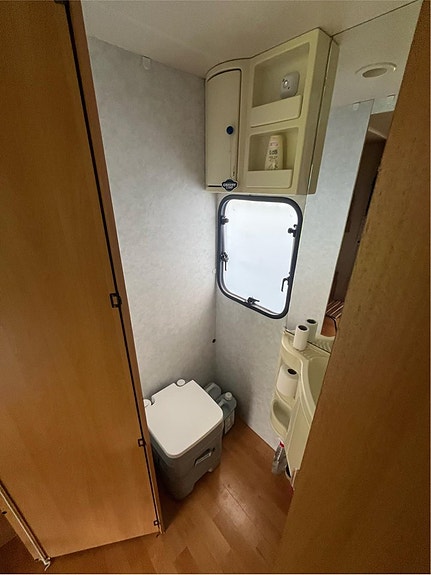 Adria 542 PK 6 of 15