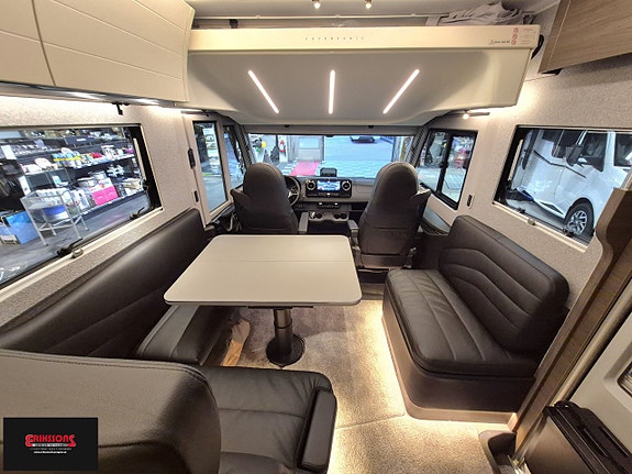 Adria SUPERSONIC 890 LL - Mercedes Benz CDI 170HK 14 of 19