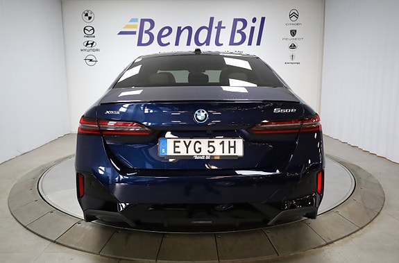 BMW 550e 12 of 29