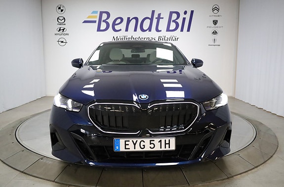BMW 550e 7 of 29