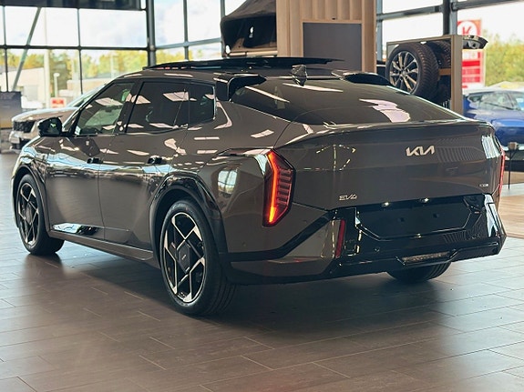 Kia EV4 4 of 20