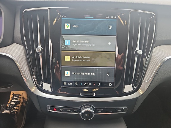 Volvo V60 14 of 20