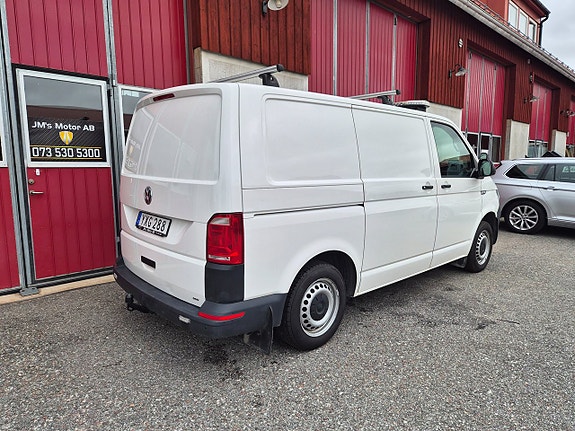 Volkswagen Transporter 6 of 13