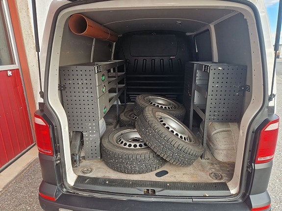 Volkswagen Transporter 13 of 14