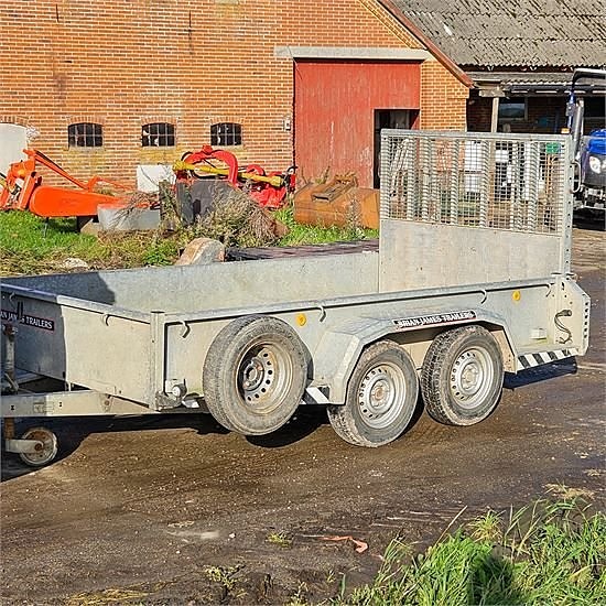 Brian James A Type - Lasteevne / Capacity 2.600 kg