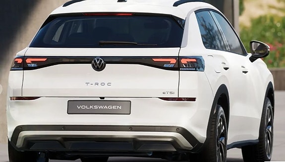 Volkswagen T-Roc 4 of 6