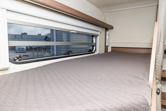 Knaus sudwind Scandinavian selection Knaus sudwind Scandinavian selection 13 of 16