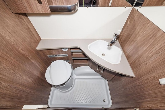 Knaus sudwind Scandinavian selection Knaus sudwind Scandinavian selection 5 of 16