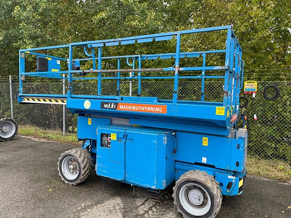 Terrängående Saxlift EL 10 meter Genie 2669 DC - 2013 7 of 10