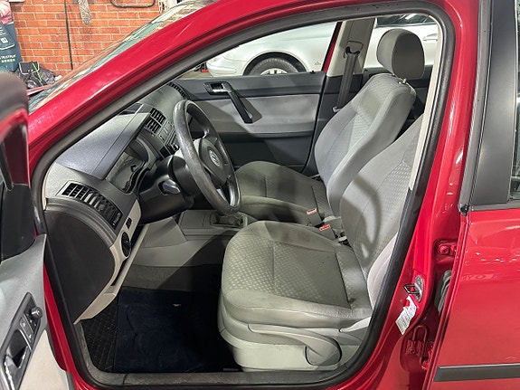 Volkswagen Polo 8 of 13