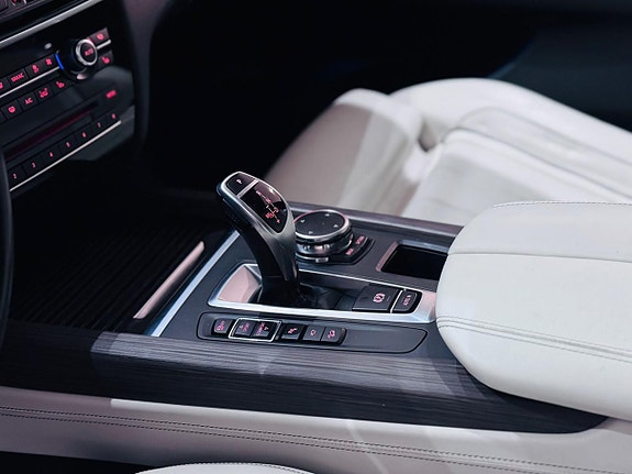 BMW X5 11 of 22