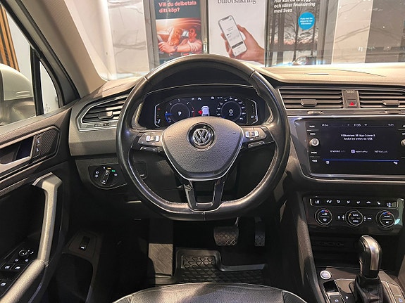 Volkswagen Tiguan 10 of 27