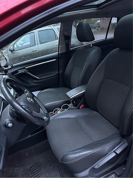 Toyota Verso 12 of 15