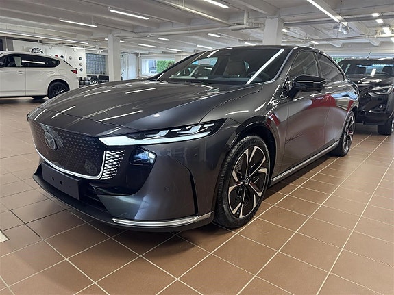 Mazda 6 2 of 5