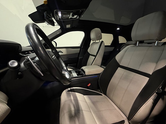 Land Rover Range Rover Velar 15 of 28