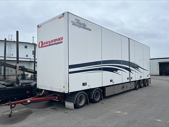 Limetec 5 axlad skåpvagn Bommar