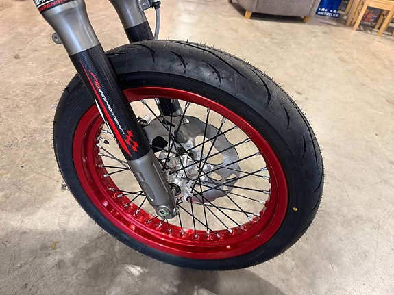 Rieju DRAC SM RS Lightning 7 of 12