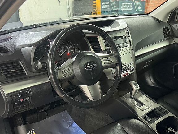 Subaru Outback 14 of 18