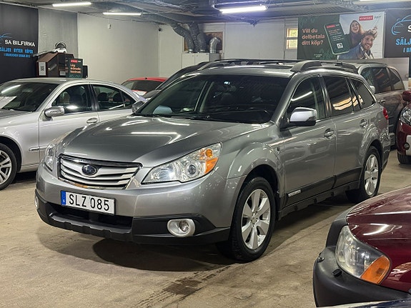 Subaru Outback 3 of 18