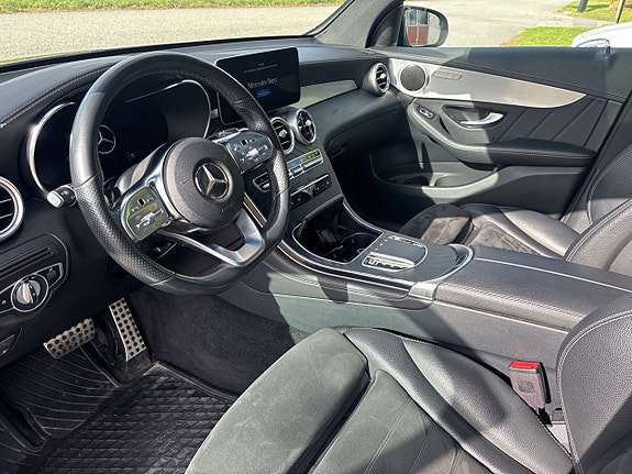 Mercedes-Benz GLC200 d 7 of 9