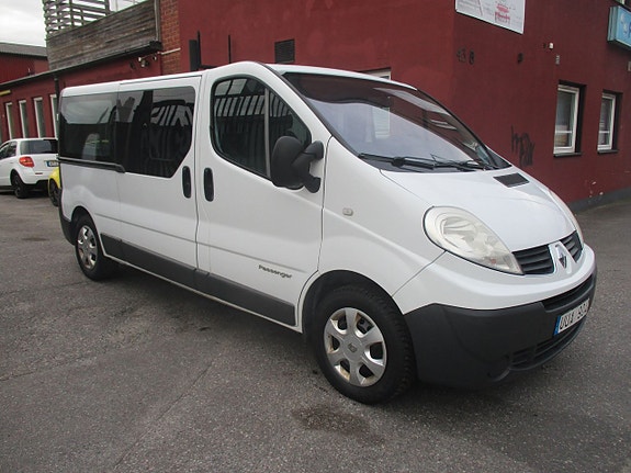 Renault Trafic 2 of 14