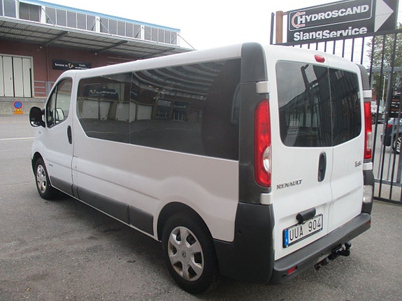 Renault Trafic 4 of 14