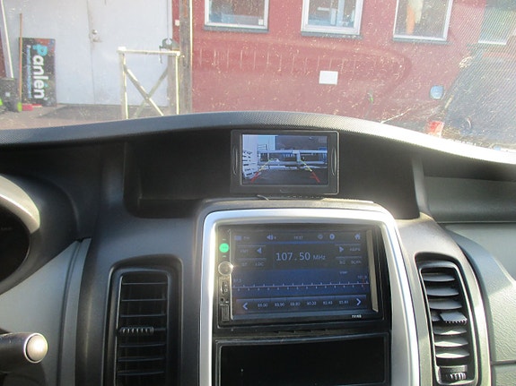 Renault Trafic 14 of 14