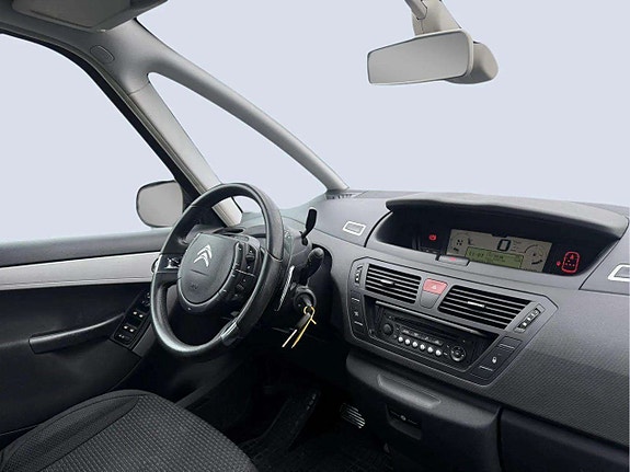 Citroen C4 Picasso 19 of 21