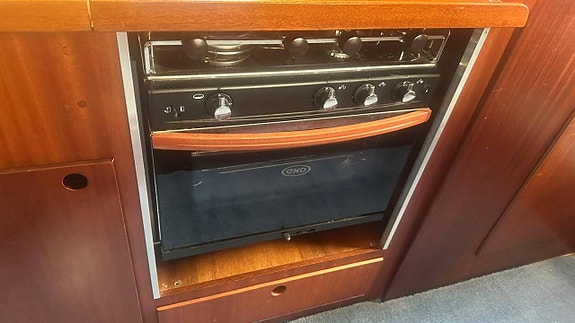 Storebro 34 Baltic Flybridge 1984 Finland 9 of 12