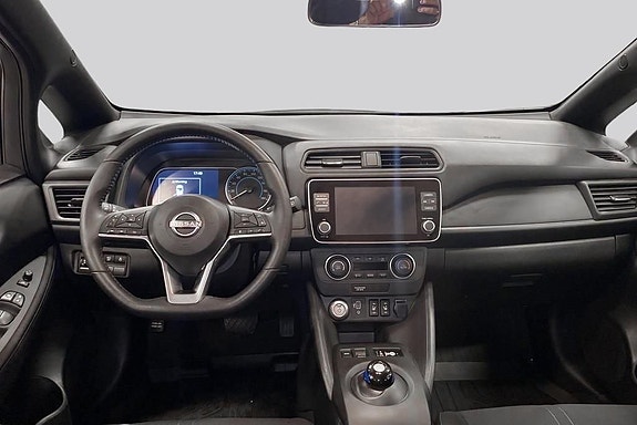Nissan Leaf 7 of 16