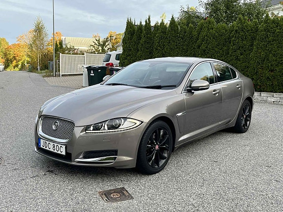 Jaguar XF